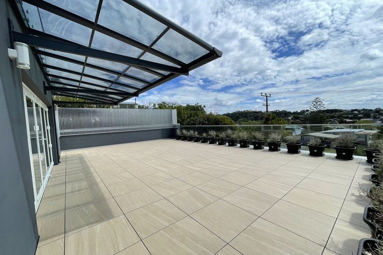 Photo of property in 10 Scott Road, Stanmore Bay, Whangaparaoa, 0932