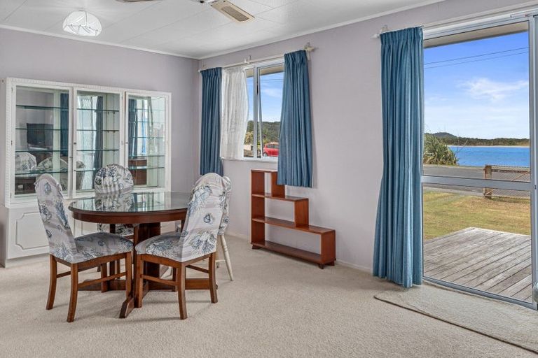 Photo of property in 1979 Ngunguru Road, Ngunguru, Whangarei, 0173