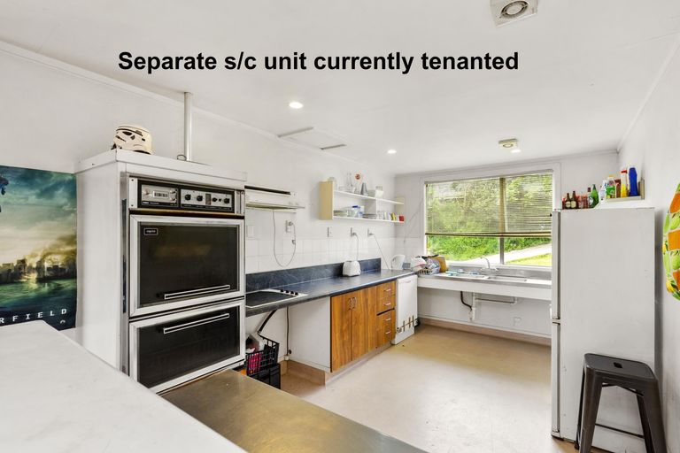 Photo of property in 7 Government Road, Raglan, 3225