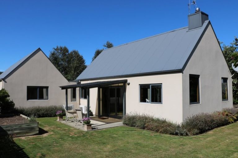 Photo of property in 10 Shanahan Lane, Arrowtown, 9302