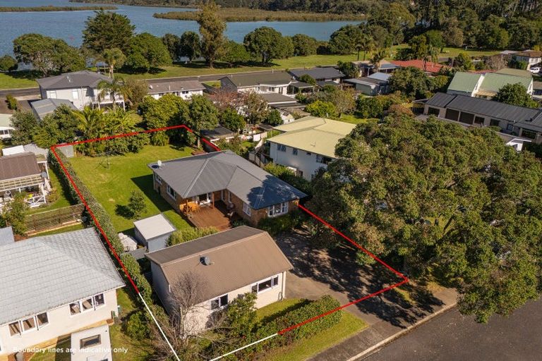 Photo of property in 78 Catherine Crescent, Whitianga, 3510