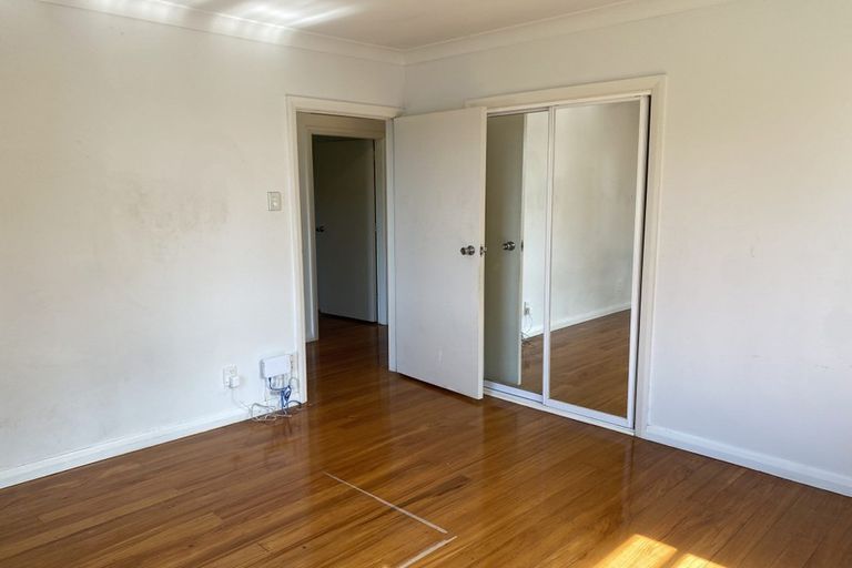 Photo of property in 141 Seabrook Avenue, New Lynn, Auckland, 0600