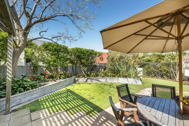 Photo of property in 39 Amante Crescent, Mairangi Bay, Auckland, 0630