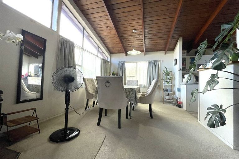 Photo of property in 6 Ervine Place, Bucklands Beach, Auckland, 2014