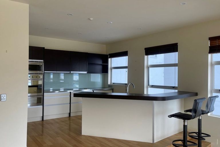 Photo of property in Molesworth House, 501/101 Molesworth Street, Thorndon, Wellington, 6011