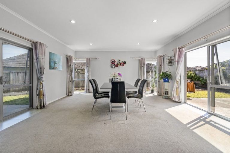 Photo of property in 18 Arista Way, Rototuna North, Hamilton, 3210