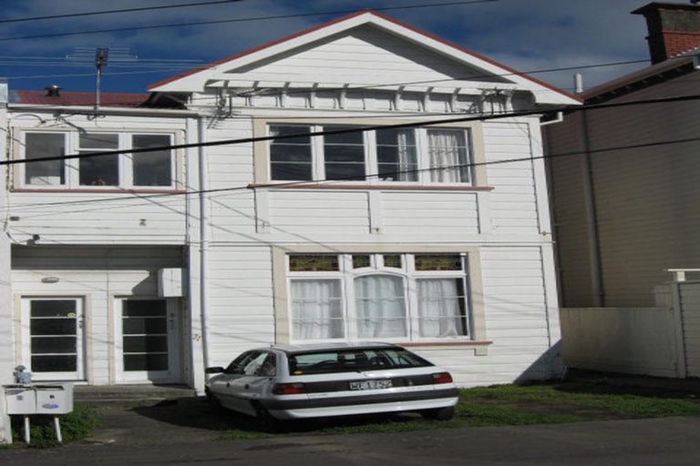 Photo of property in 21 Naughton Terrace, Kilbirnie, Wellington, 6022