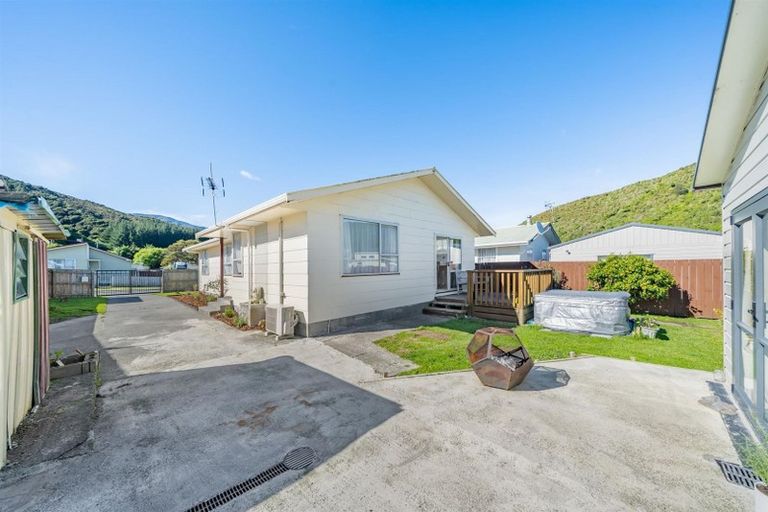 Photo of property in 57 Parenga Street, Wainuiomata, Lower Hutt, 5014