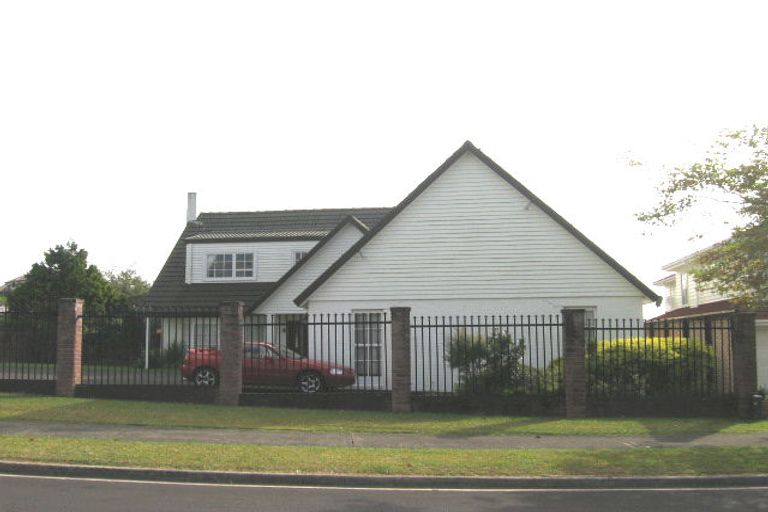 Photo of property in 66 Onetaunga Road, Chatswood, Auckland, 0626