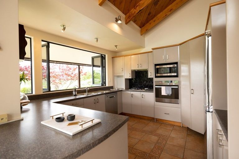 Photo of property in 1475 State Highway 16, Waimauku, 0883