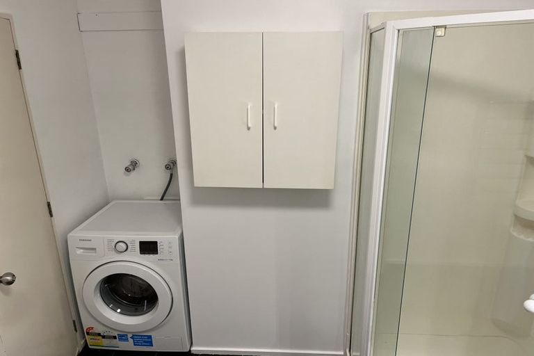 Photo of property in Grosvenor Cl, 4/6 Brown Street, Mount Cook, Wellington, 6021