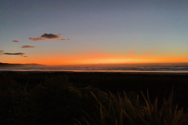 Photo of property in 303b Beach Road, Charleston, Cape Foulwind, 7892