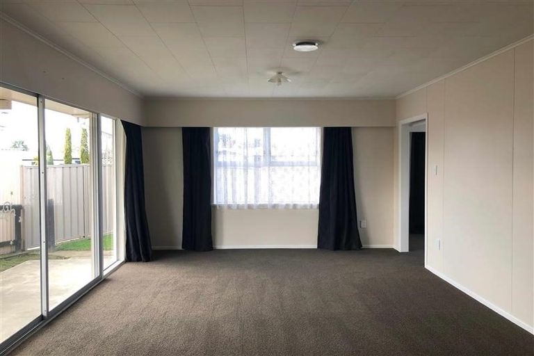 Photo of property in 15 Rochester Street, Tamatea, Napier, 4112