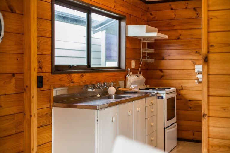 Photo of property in 2 Te Arawi Street, Takapuwahia, Porirua, 5022