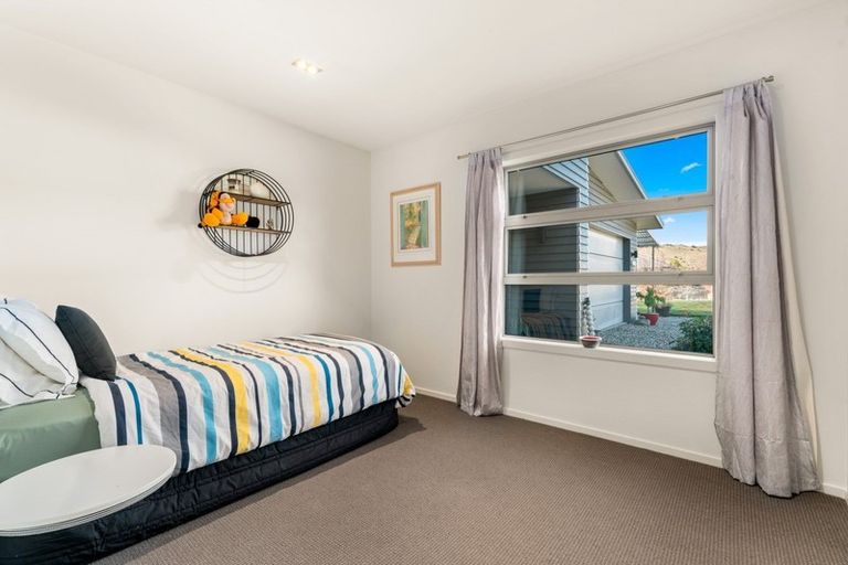 Photo of property in 7 Wexford Street, Albert Town, Wanaka, 9305