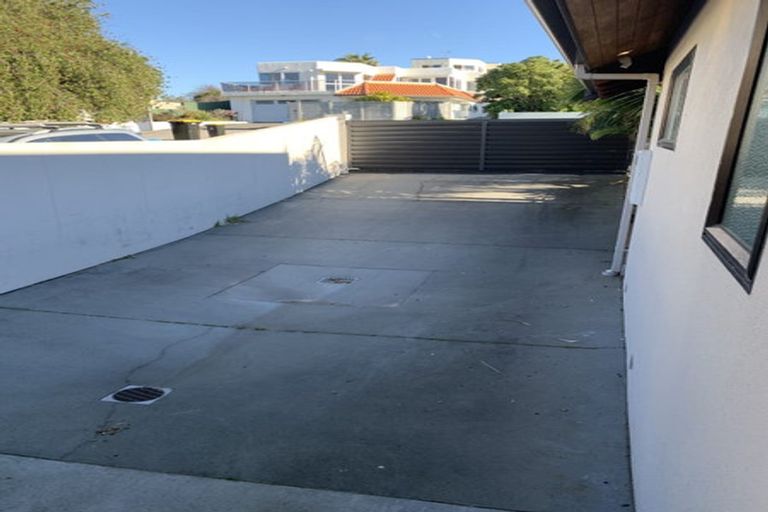 Photo of property in 143a Oceanview Road, Mount Maunganui, 3116