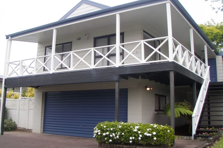 Photo of property in 86 Alton Avenue, Hillcrest, Auckland, 0627