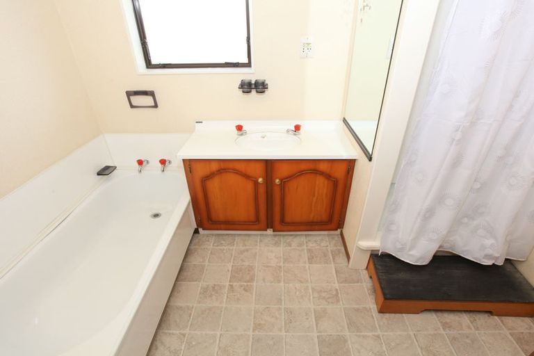 Photo of property in 114a Cook Street, Hamilton East, Hamilton, 3216