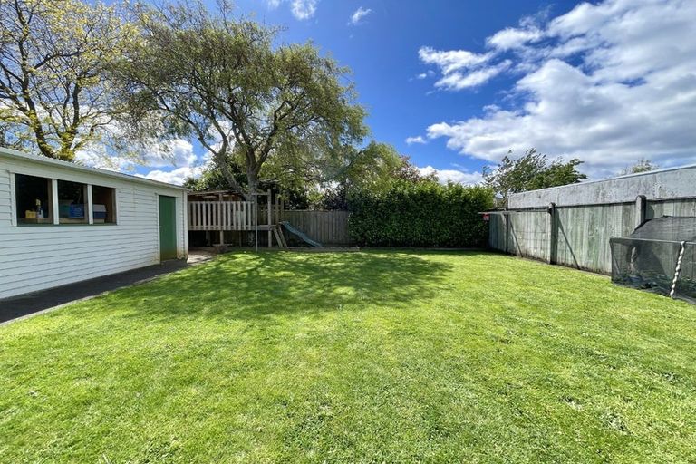 Photo of property in 12 Argyle Grove, Trentham, Upper Hutt, 5018