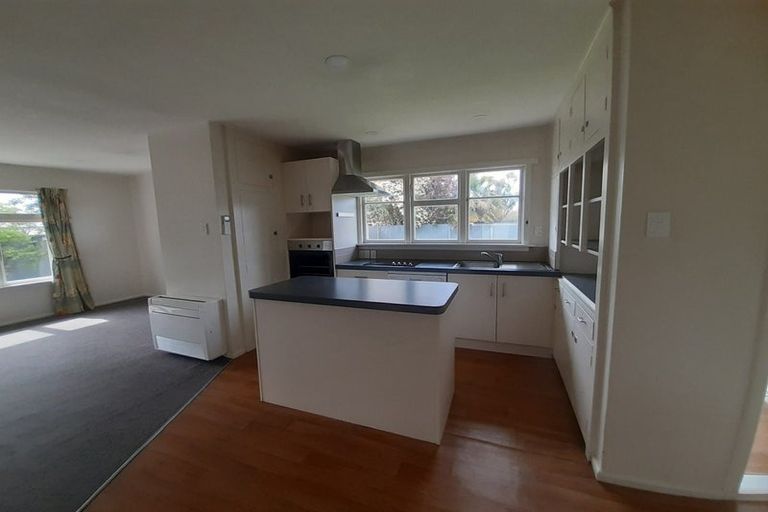 Photo of property in 6 Bourne Crescent, Papanui, Christchurch, 8053