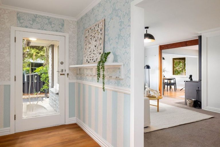 Photo of property in 9 Waiau Street, Cracroft, Christchurch, 8025