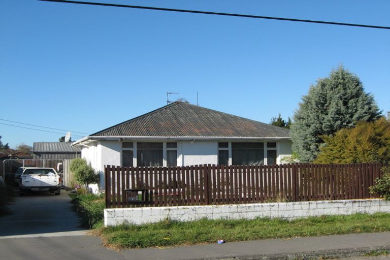 Photo of property in 61 Palmers Road, New Brighton, Christchurch, 8083