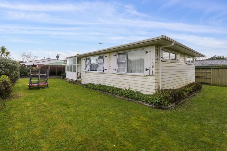 Photo of property in 1 Strathmore Place, Awapuni, Palmerston North, 4412