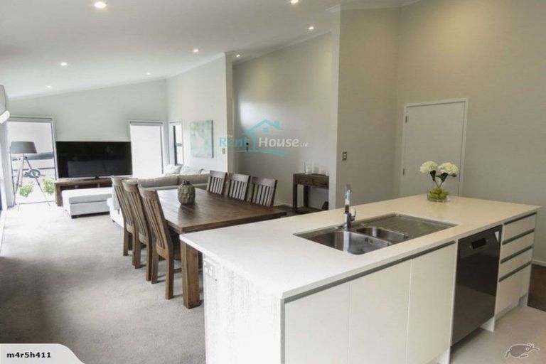 Photo of property in 9 Barcliff Terrace, Gulf Harbour, Whangaparaoa, 0930