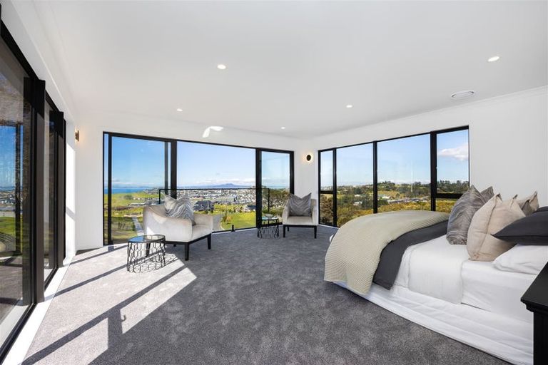 Photo of property in 3 Ridgelea Road, Long Bay, Albany, 0792