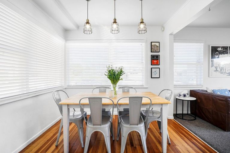 Photo of property in 34 English Street, St Andrews, Hamilton, 3200