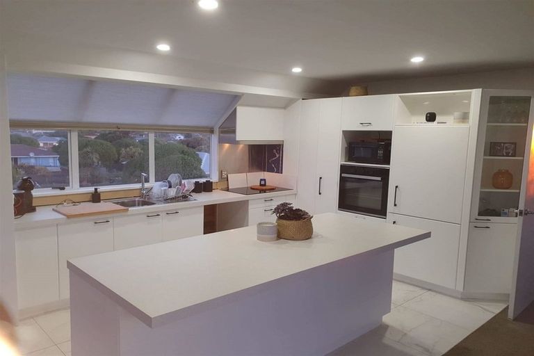 Photo of property in 420 Marine Parade, South New Brighton, Christchurch, 8062