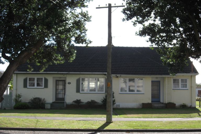 Photo of property in 93 Copeland Street, Epuni, Lower Hutt, 5011