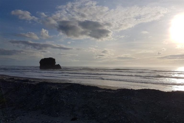 Photo of property in 152 Torea Street, Granity, 7823