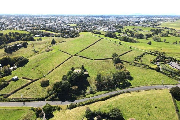 Photo of property in 73 Wallace Road, Temple View, Hamilton, 3289