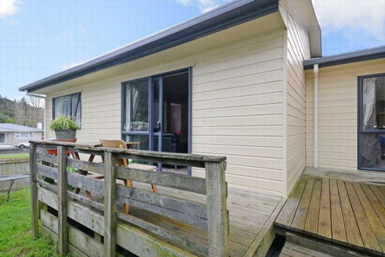 Photo of property in 59 Delaney Drive, Stokes Valley, Lower Hutt, 5019