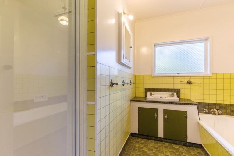 Photo of property in 52 Arapiki Road, Stoke, Nelson, 7011