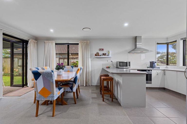 Photo of property in 21 Galloway Crescent, Pyes Pa, Tauranga, 3112