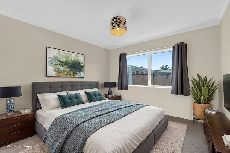 Photo of property in 57 Byron Street, Leamington, Cambridge, 3432