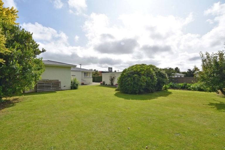 Photo of property in 38 Kirkoswald Street, Wallacetown, 9816