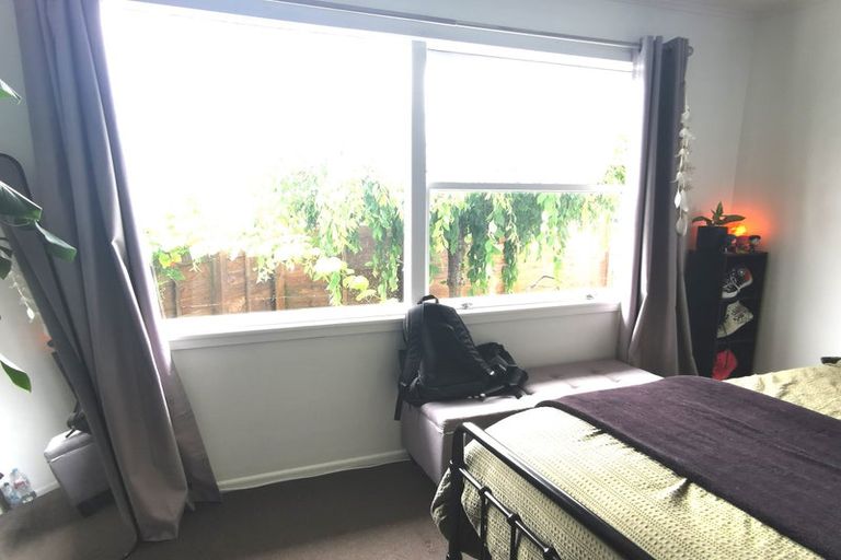 Photo of property in 1/1302 Caroline Road, Mayfair, Hastings, 4122