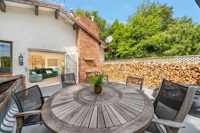 Photo of property in 52b Chatsworth Road, Silverstream, Upper Hutt, 5019