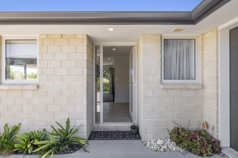 Photo of property in 18 Elena Place, Welcome Bay, Tauranga, 3112