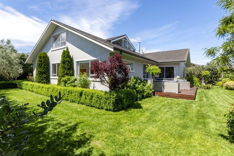 Photo of property in 6 Franklin Drive, Rangiora, 7400