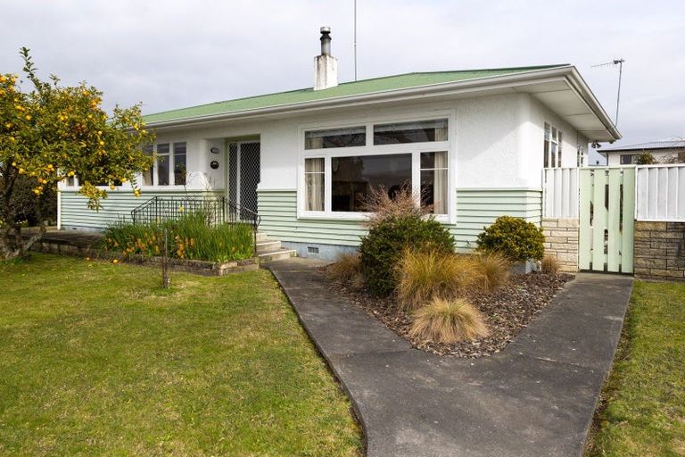 Photo of property in 3 Wycliffe Street, Onekawa, Napier, 4110