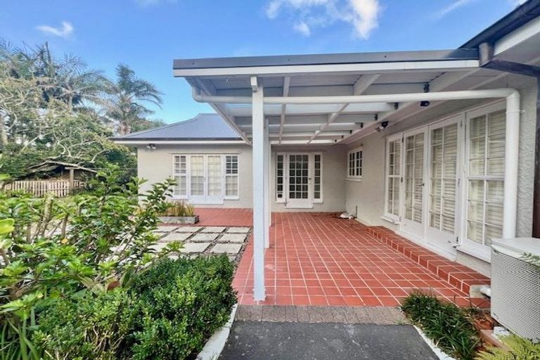 Photo of property in 232 Lake Road, Hauraki, Auckland, 0622