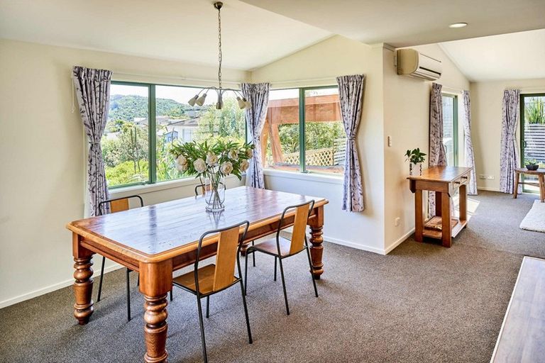 Photo of property in 42f James Cook Drive, Whitby, Porirua, 5024