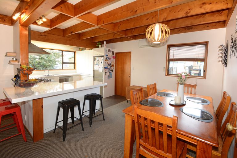 Photo of property in 42 Seaton Road, Portobello, Dunedin, 9014