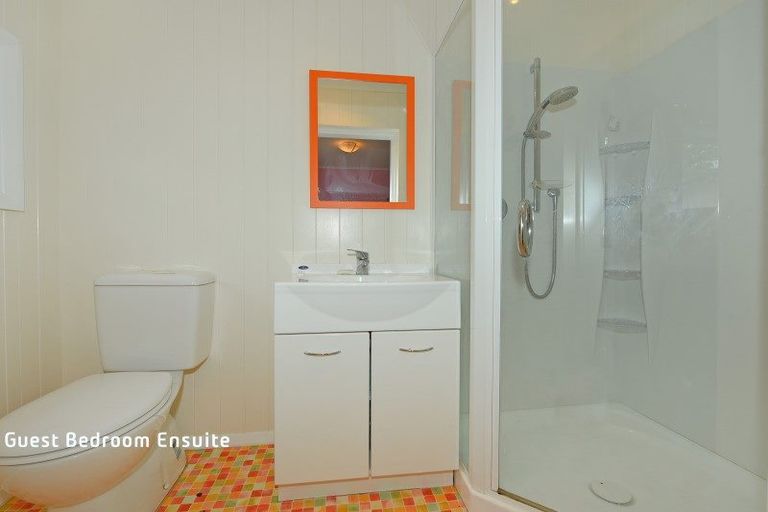 Photo of property in 160 Katherine Mansfield Drive, Whitemans Valley, Upper Hutt, 5371