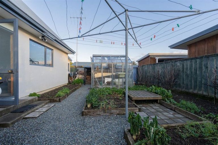 Photo of property in 8 Melland Place, Te Anau, 9600