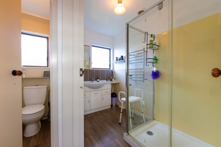 Photo of property in 11a Durham Avenue, Tamatea, Napier, 4112